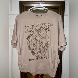 Forever 21 howdy let’s get rowdy tee